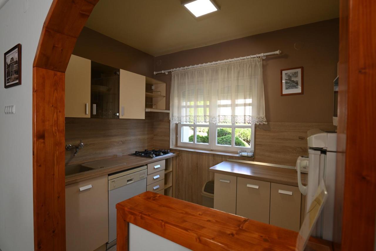 Borbarat Vendeghaz Villa Eger Exterior foto