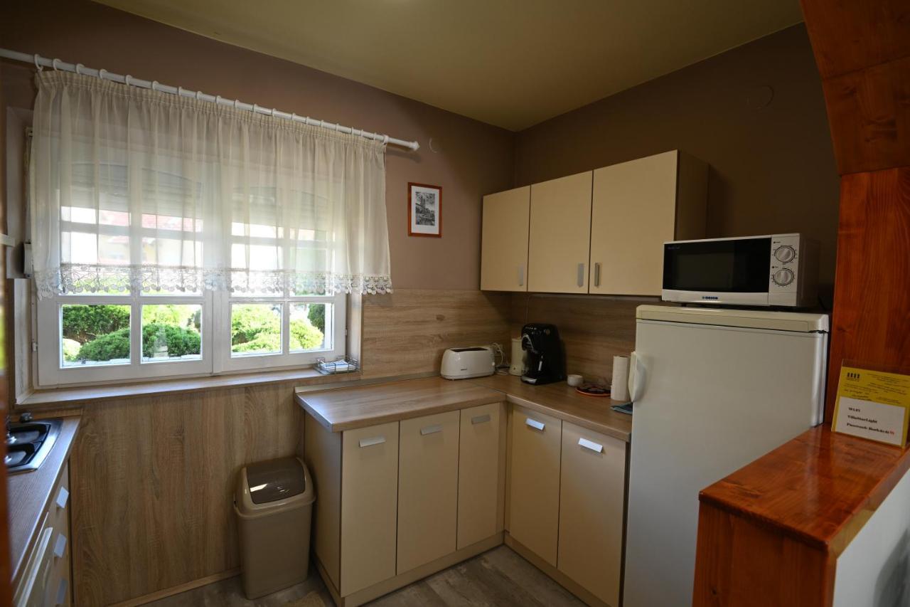 Borbarat Vendeghaz Villa Eger Exterior foto