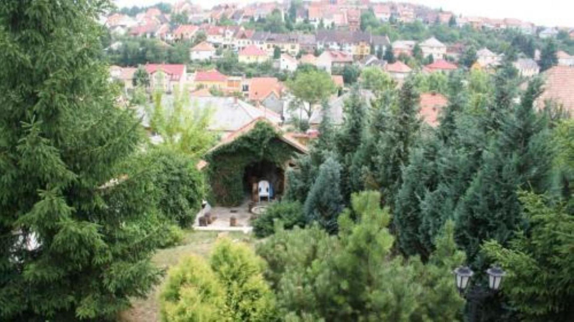 Borbarat Vendeghaz Villa Eger Exterior foto